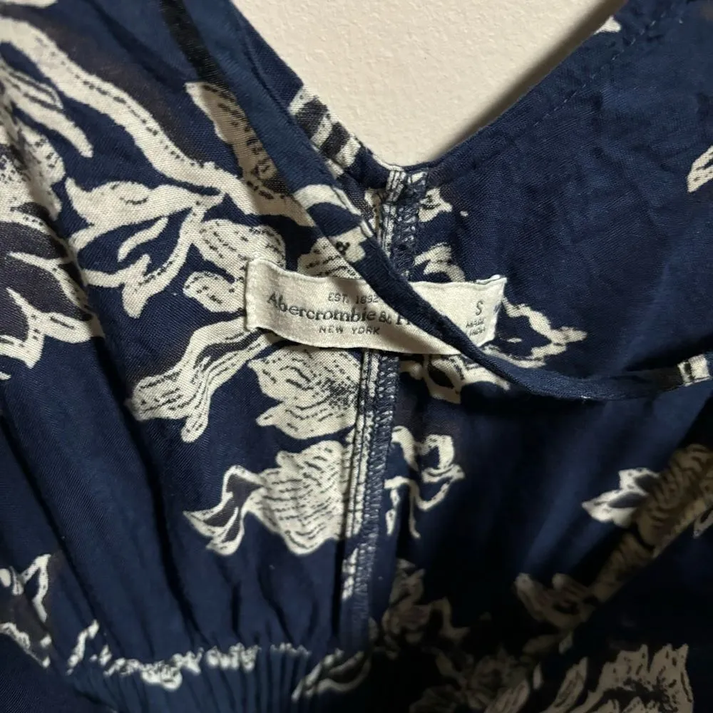 Abercrombie & Fitch Floral Blue Strappy Jumpsuit- Size Small - Image 8