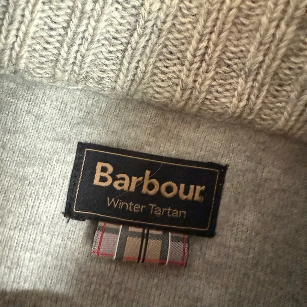Barbour Women’s Size M Millfire Knit Sweater Jacket Gray Tartan Preppy Old Money - Image 4