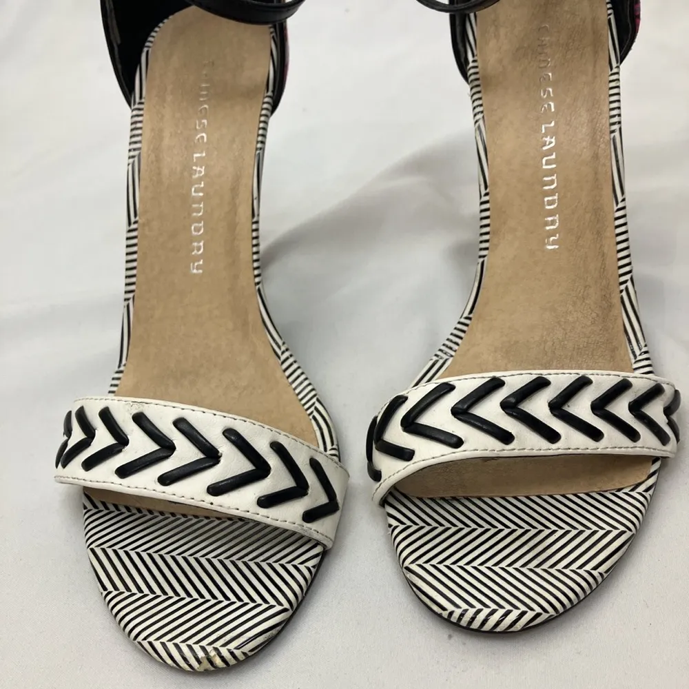 Chinese Laundry tribal print open toe pumps woman’s size 8 - Image 3