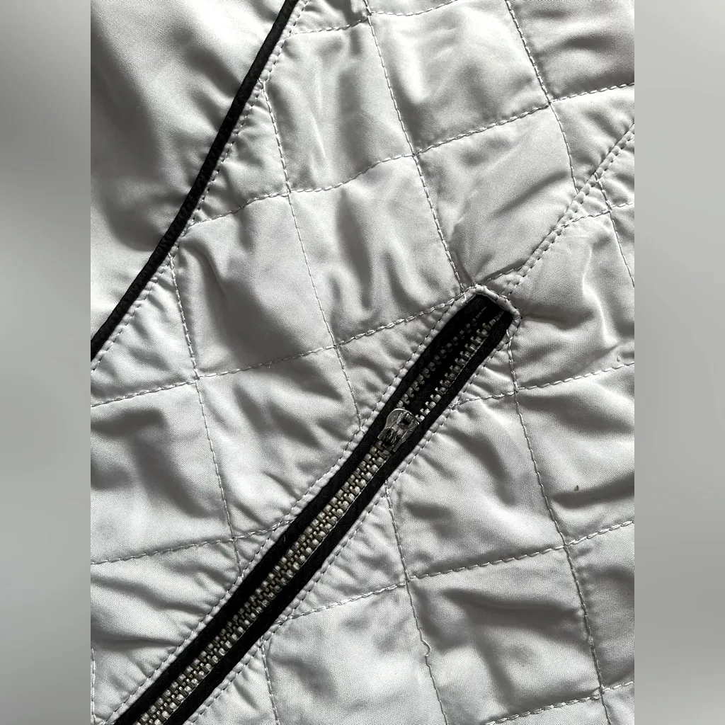 CHICO’S quilted jacket 🌸🌸 - Image 11