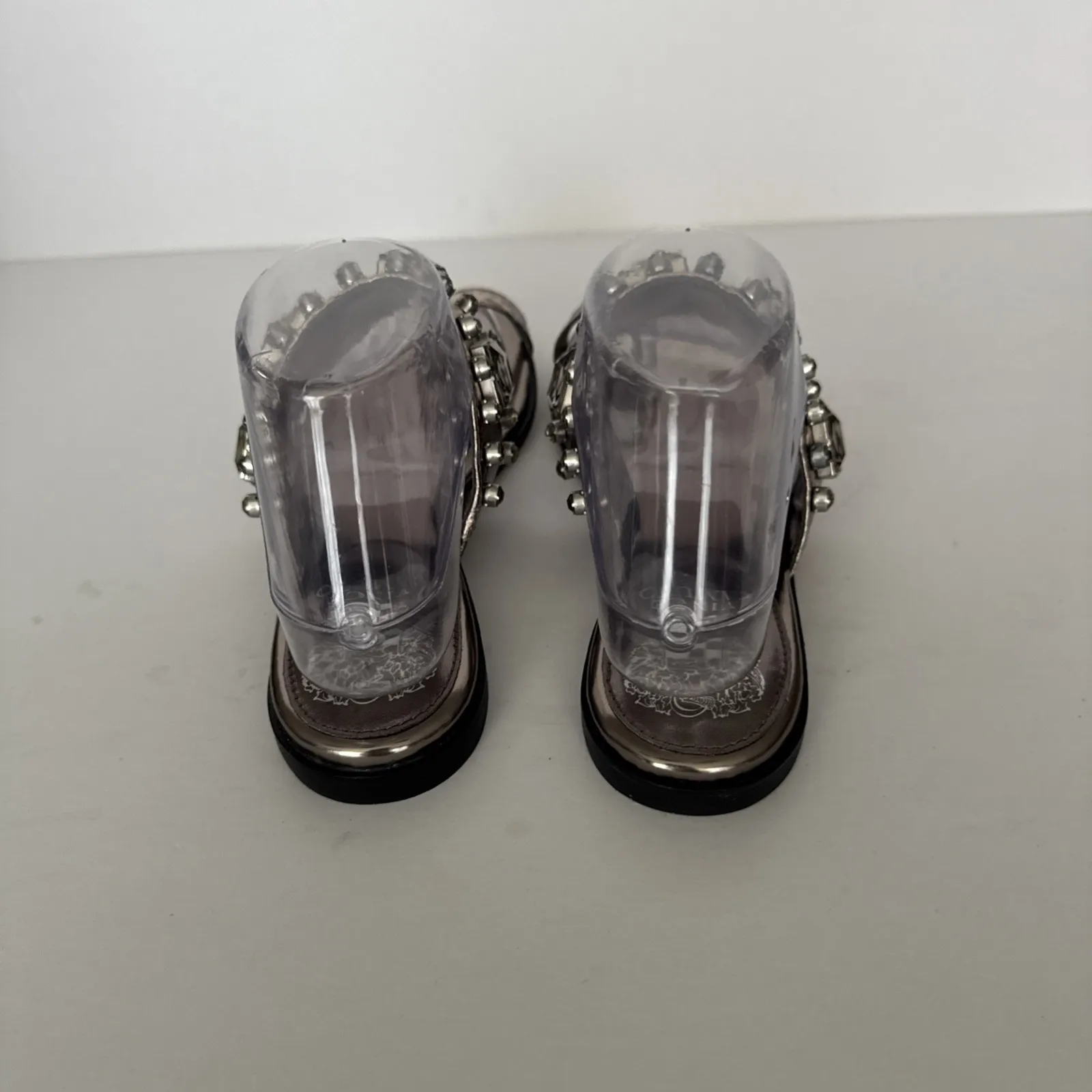 Vince Camuto Sandals Amarilis Metallic Snake Jeweled Studded Toe Loop Size 8 M‎ - Image 3