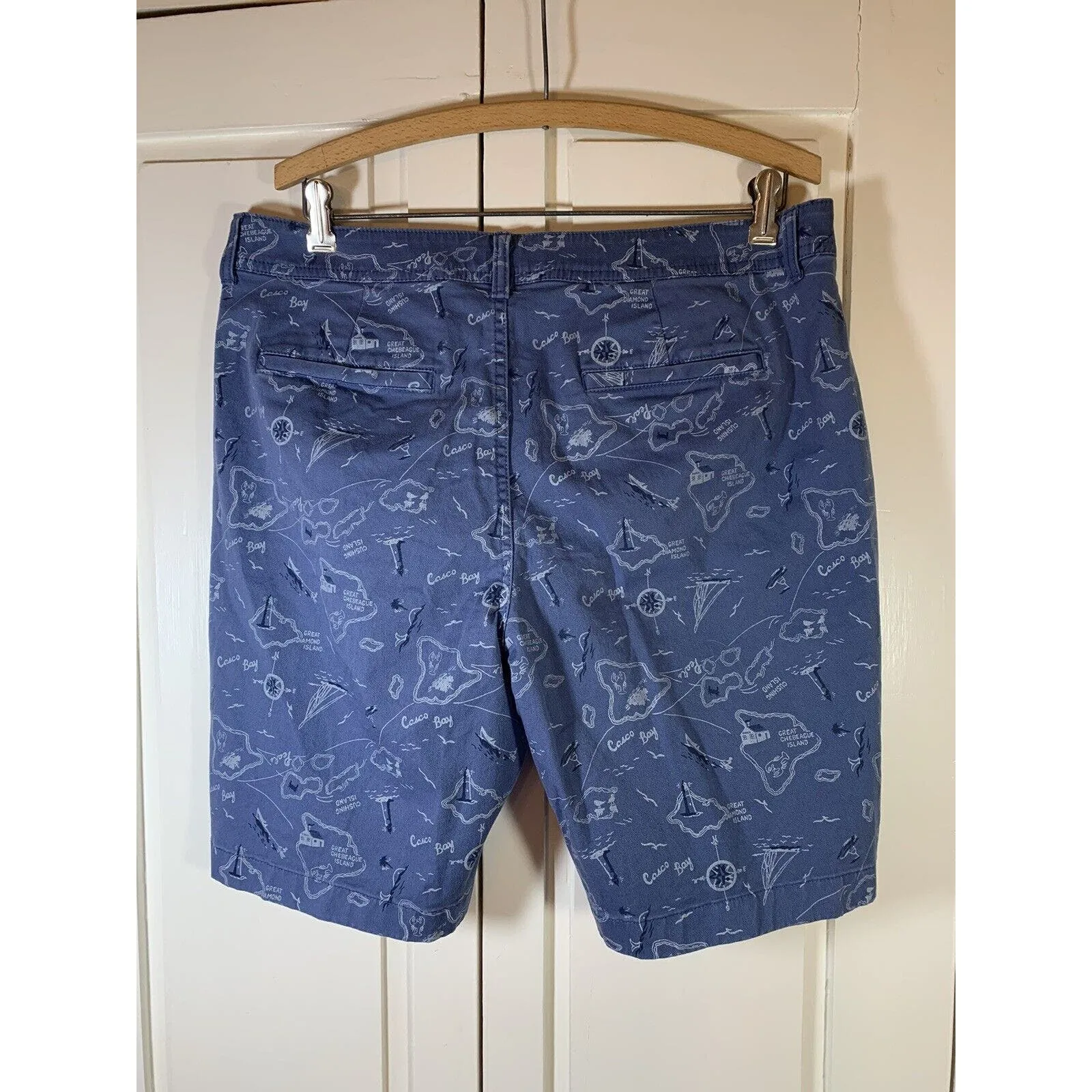 L.L. Bean Favorite Fit Shorts Womens‎ 12 Blue Nautical Maine New England Chino - Image 3