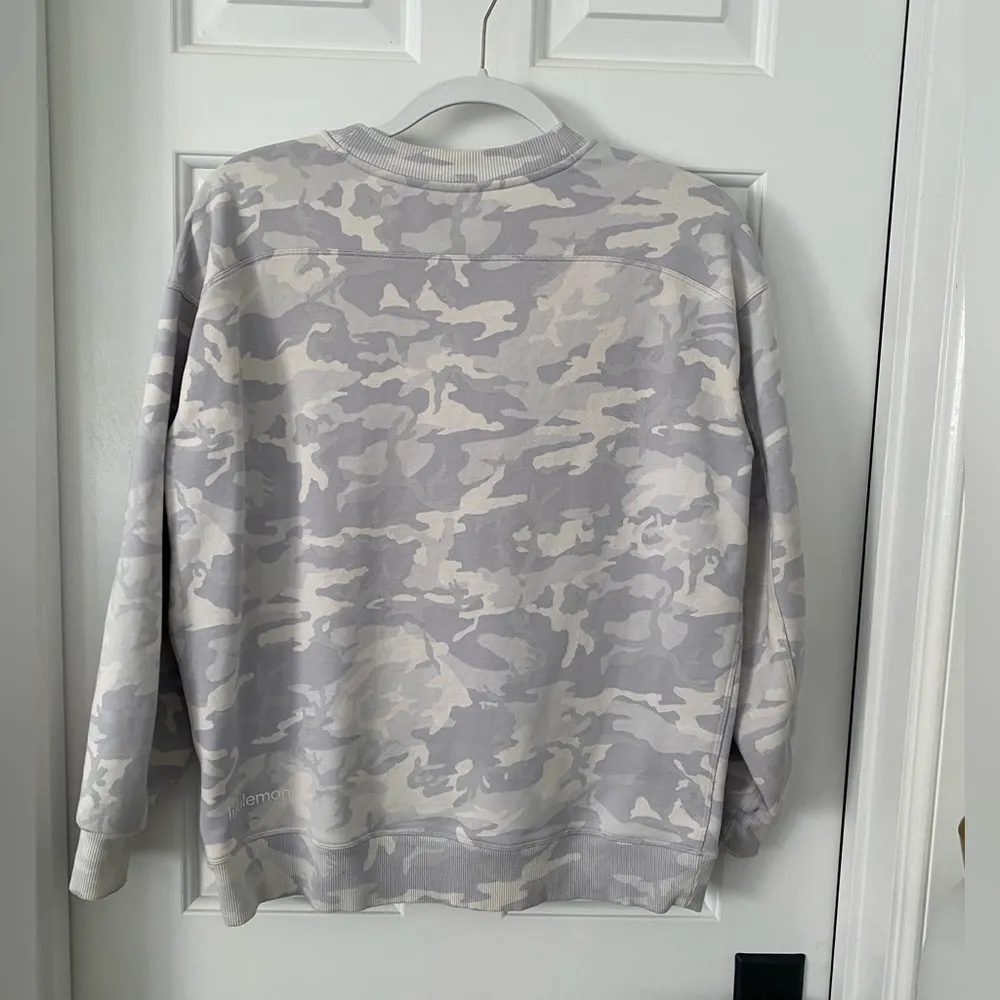 Lululemon Perfectly Oversized Crew - Image 6