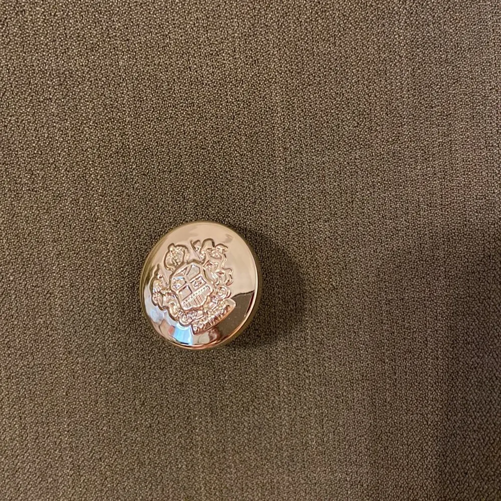 Le Suit Petite Two Piece Set brand new with tag it’s dress with jacket size 16P - Image 3