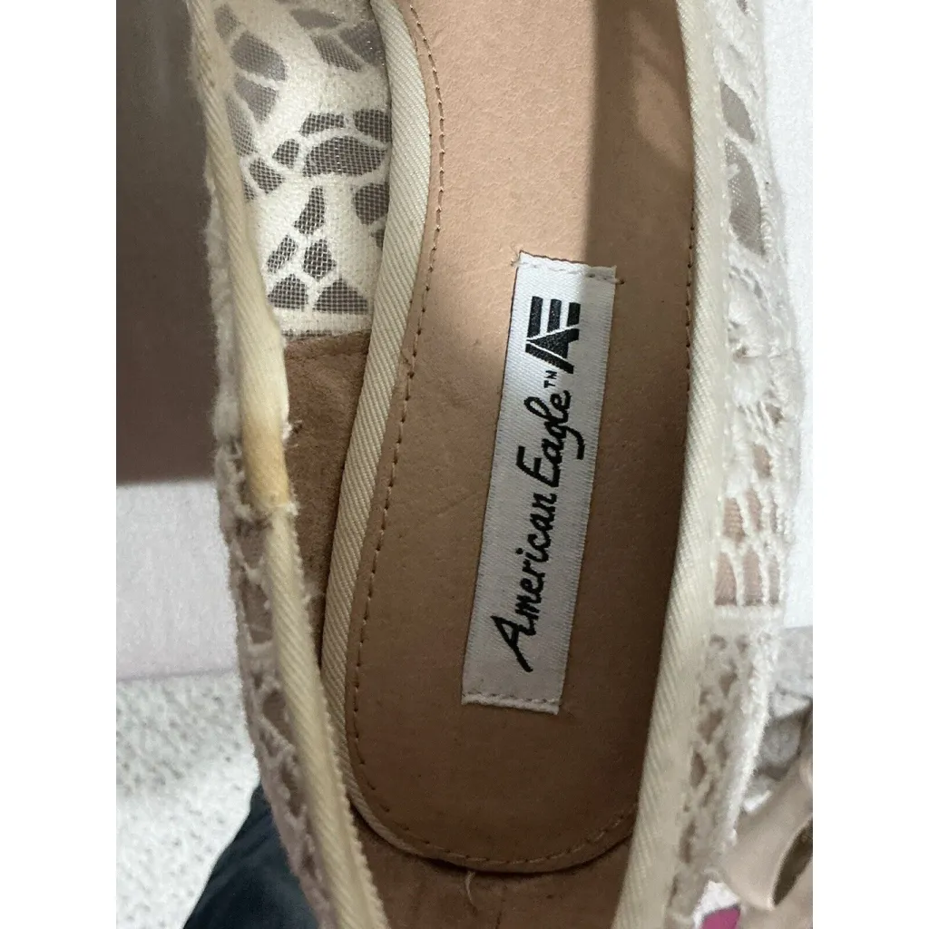 Womans American Eagle 8 1/2 Ivory Crochet Lace Open Toe Wedge Heel Shoe Slip On - Image 7
