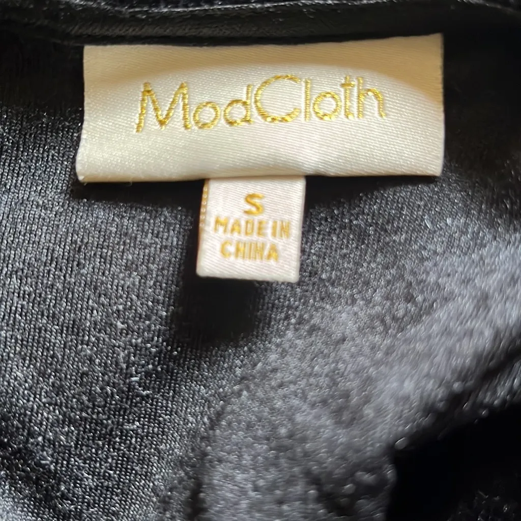 ModCloth Small Ruffled V-Neck Velvet Black Jumpsuit - Image 5