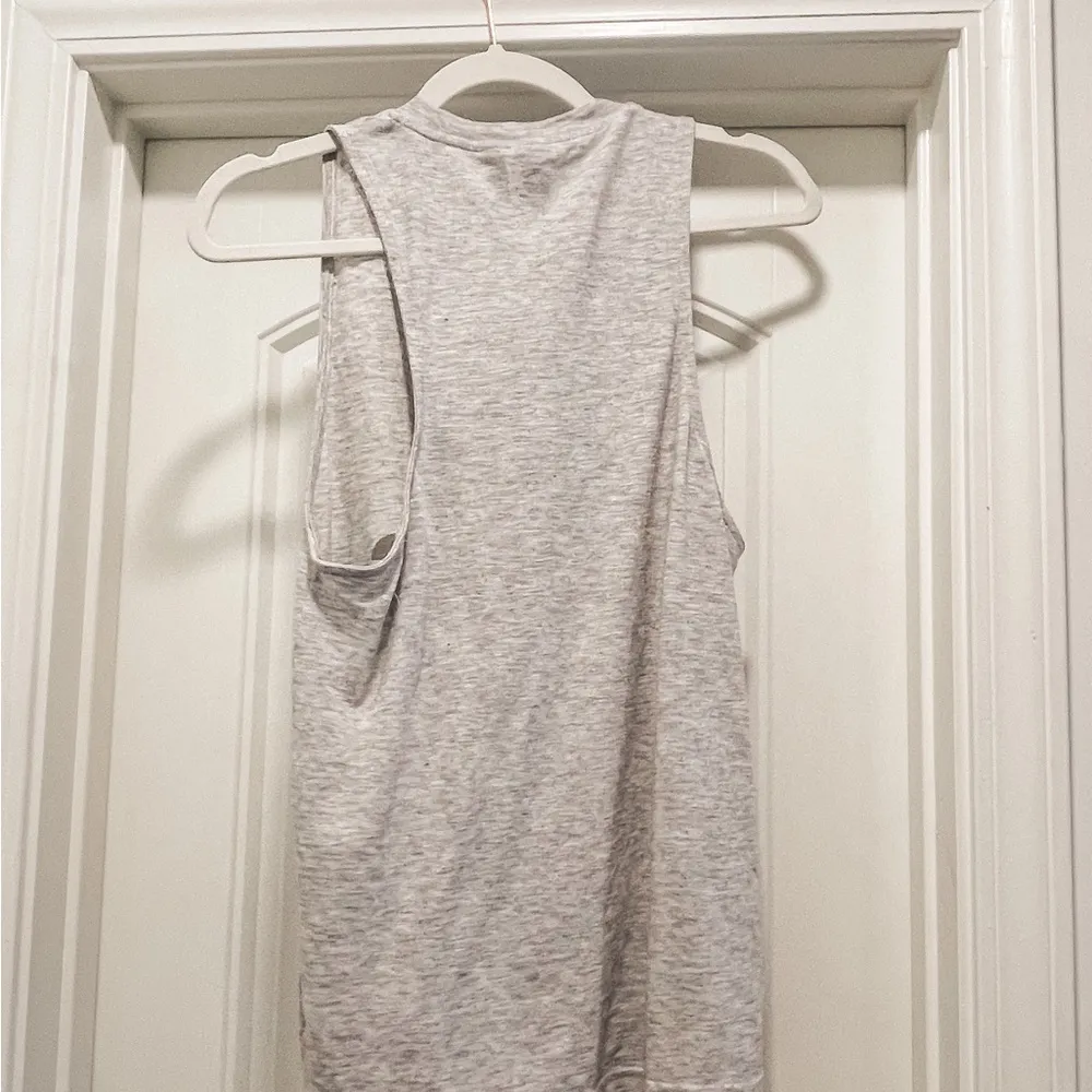 XS Adidas Speckled Heather Grey Muscle Tank - Image 3