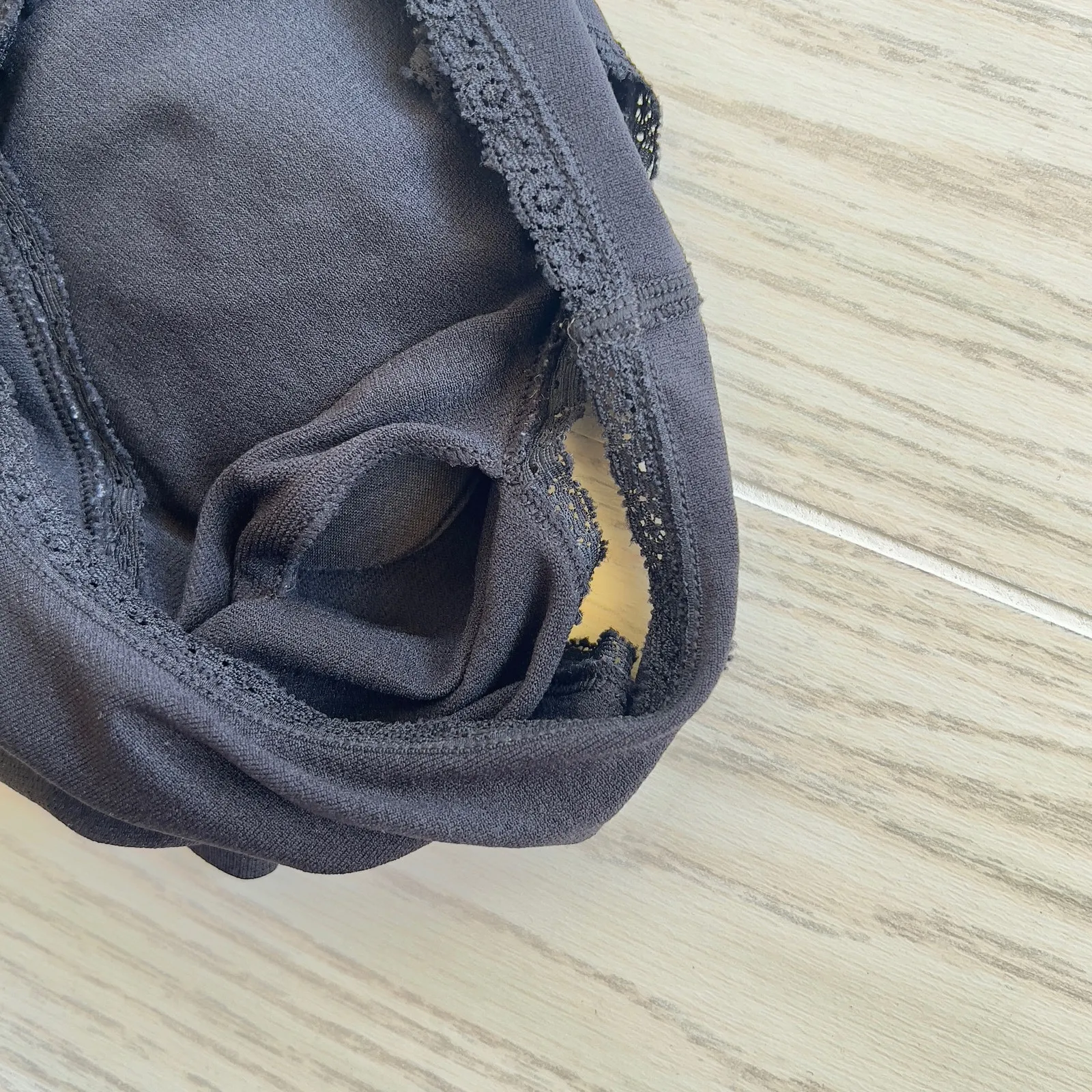 Under Control Black Lace Trim Pullover Bralette Small Padded V Neck - Image 6