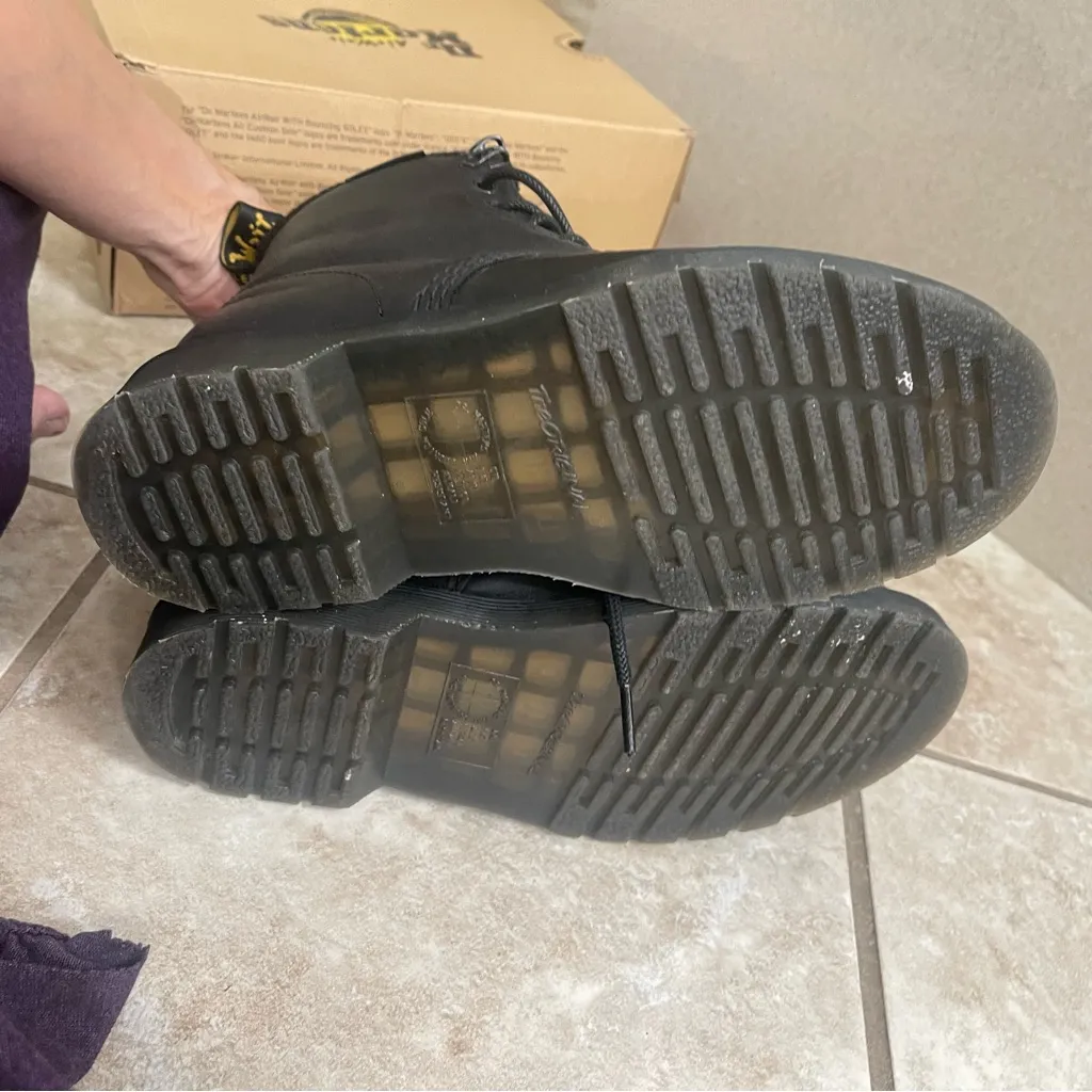 Dr Martens Valor Wp Black Leather Women’s Size 6 ‎ Combat Moto EUC Waterproof - Image 6