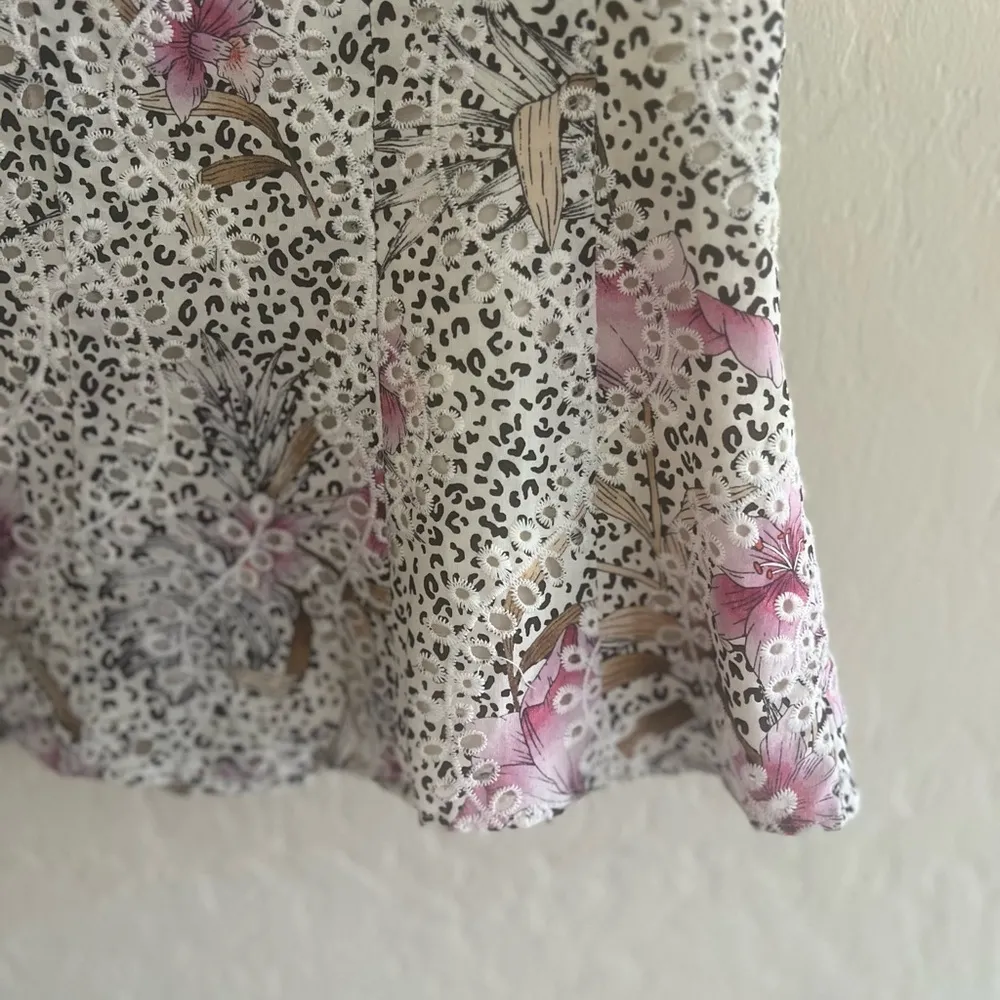 White House Black Market Blouse sz 6 - Image 4