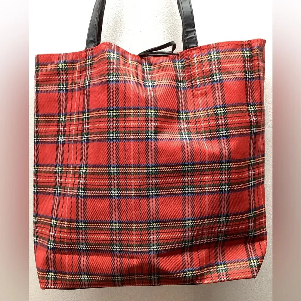 Plaid Tote Bag Red and Black Preloved - Image 3