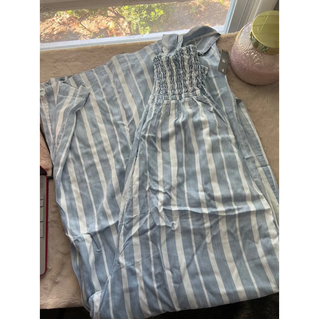 Tractr Blue & White Striped jumpsuit With Smocked Bodice & Adjustable Straps Size 10 - Image 8
