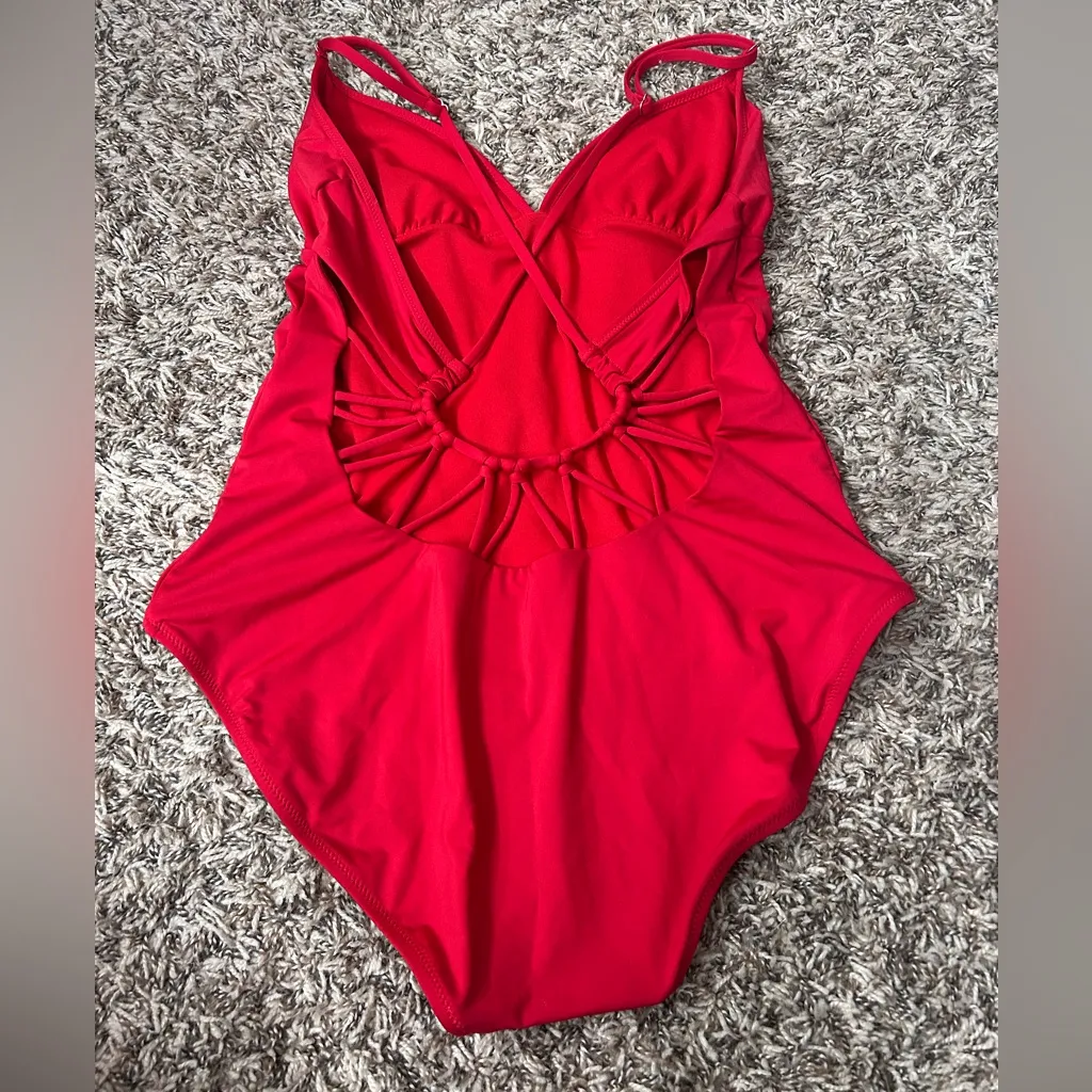 Athleta  Kihei One Piece Red Loop Back Sz L - Image 7