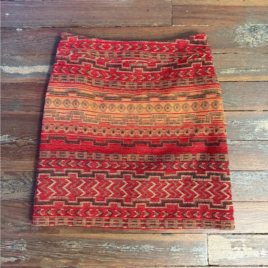 Tyler Boe Tapestry Style Woven Textured Mini Skirt ~ Size 2 💚🍄 Red - Image 4