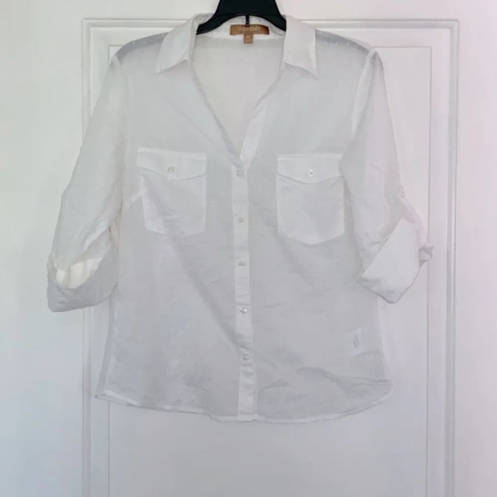 Ellen Tracy white cotton button down top white size medium - Image 3
