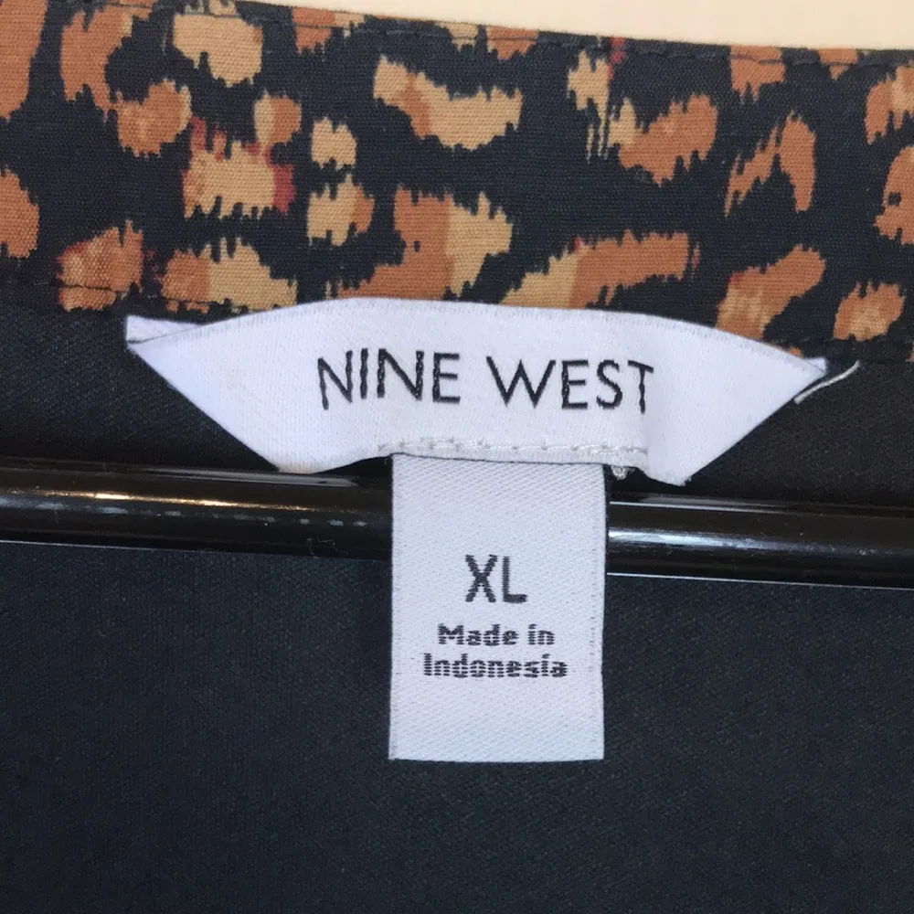 Nine West Women’s Cheetah Print Puff Sleeve Button-Up Belted Shirt Dress - Image 10