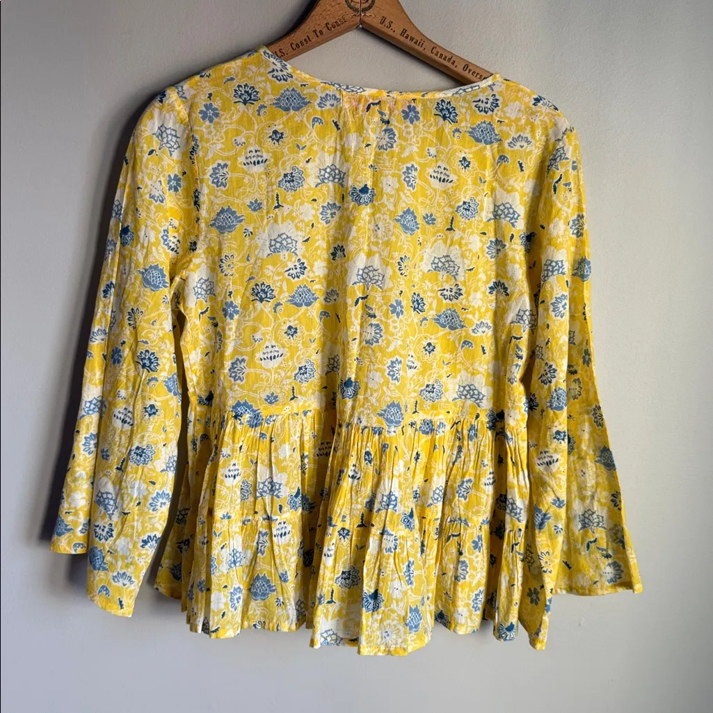 Tuckernuck Ro”s Garden yellow and blue floral peplum blouse XS - Image 2