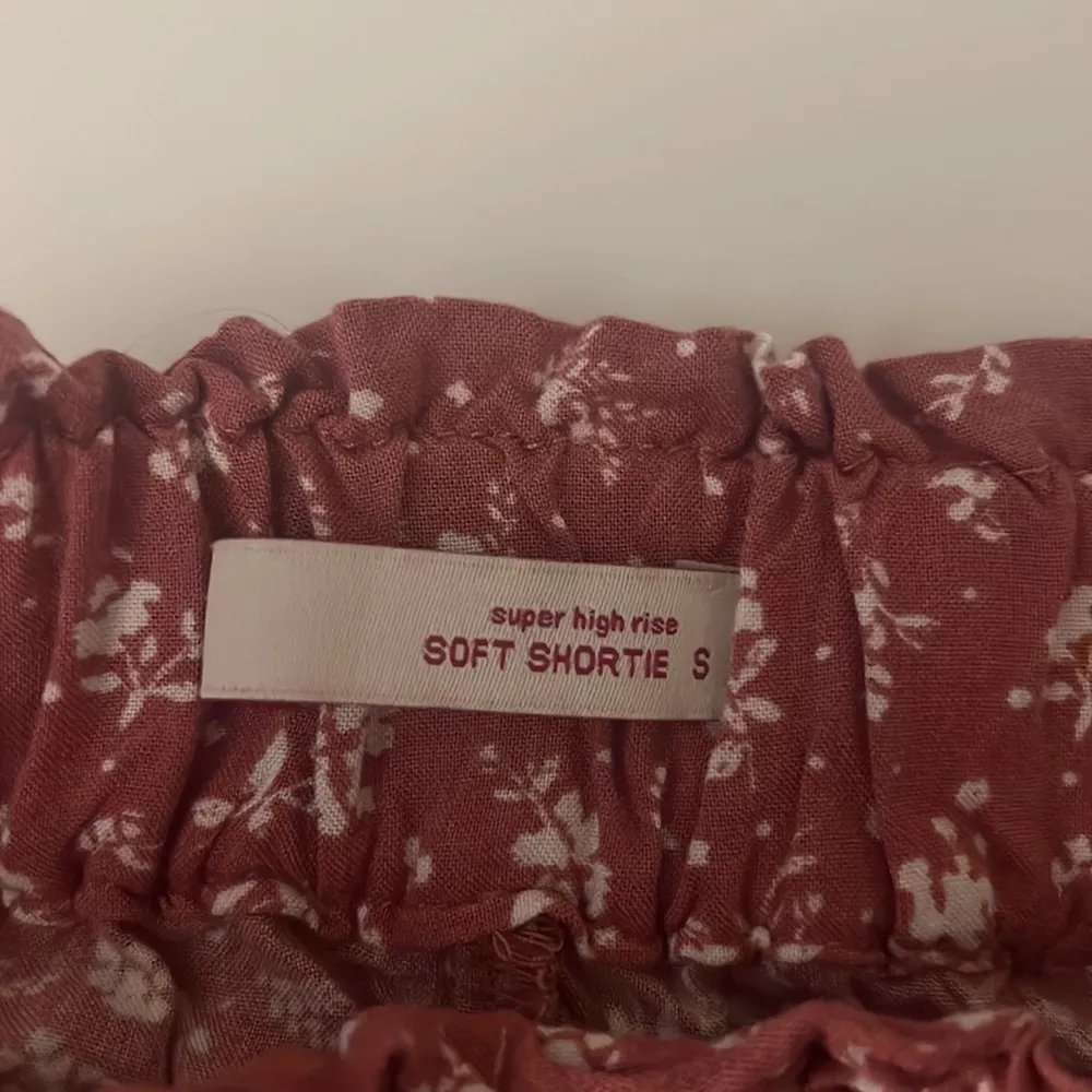 S.O Flower Shorts - Image 3