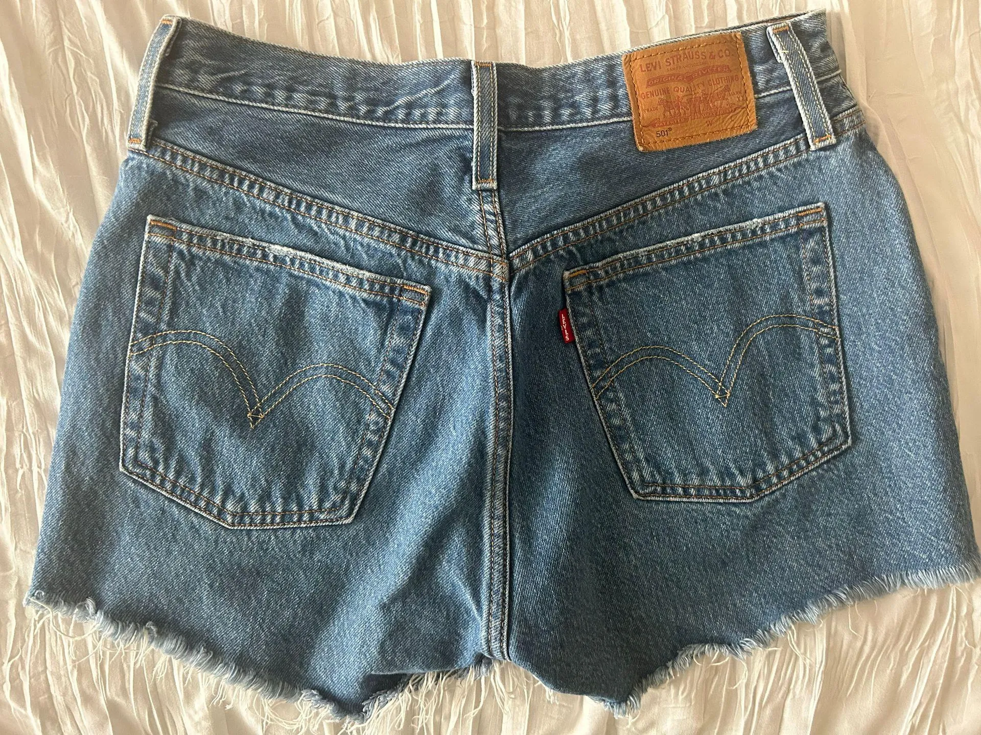 Levi’s 501 Shorts - Image 2