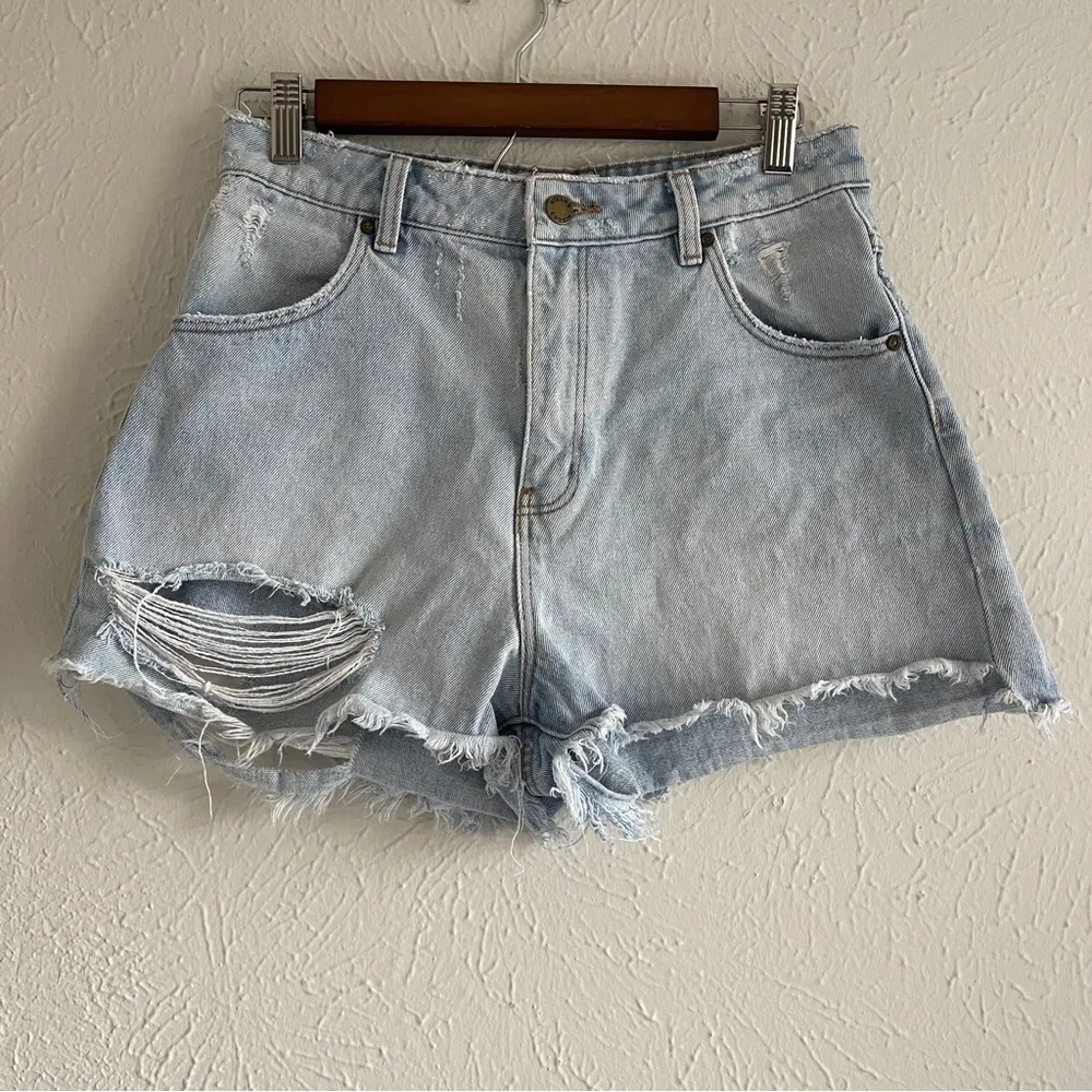 Dusters Short in Layla Bleach Size 28 - Image 4