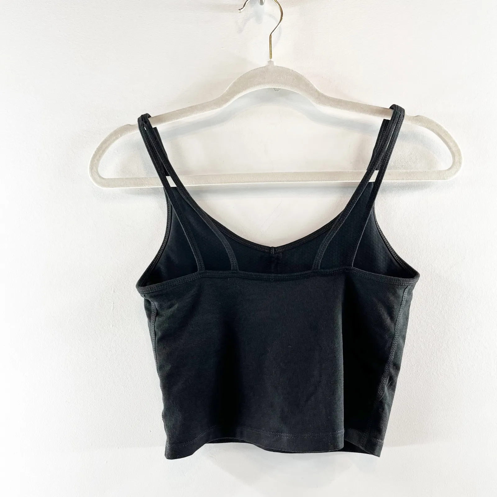 Vuori Halo Performance Crop Tank Top Black Small - Image 4
