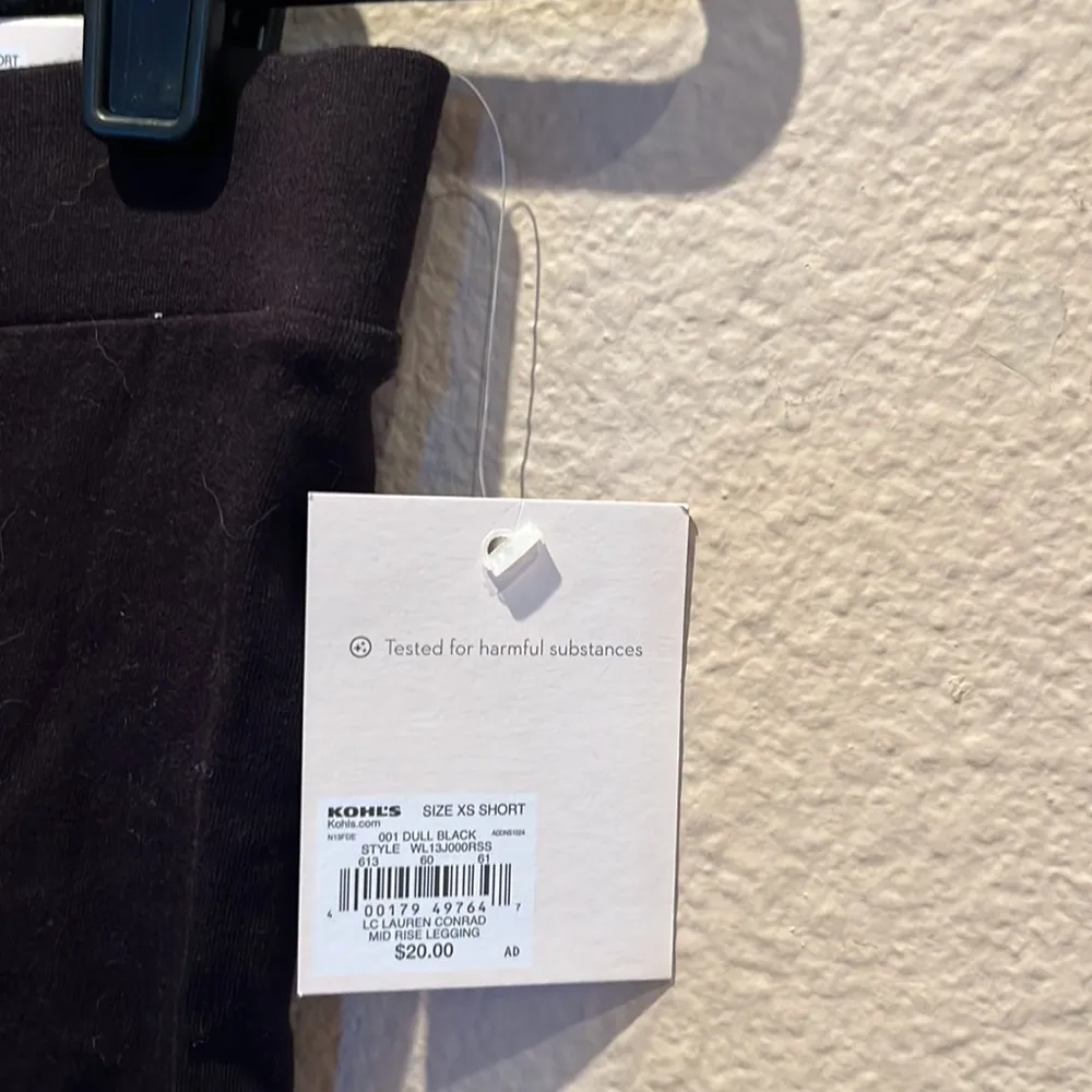 New Lauren Conrad LC Mid Rise Black Leggings Size XS Short NWT - Image 4