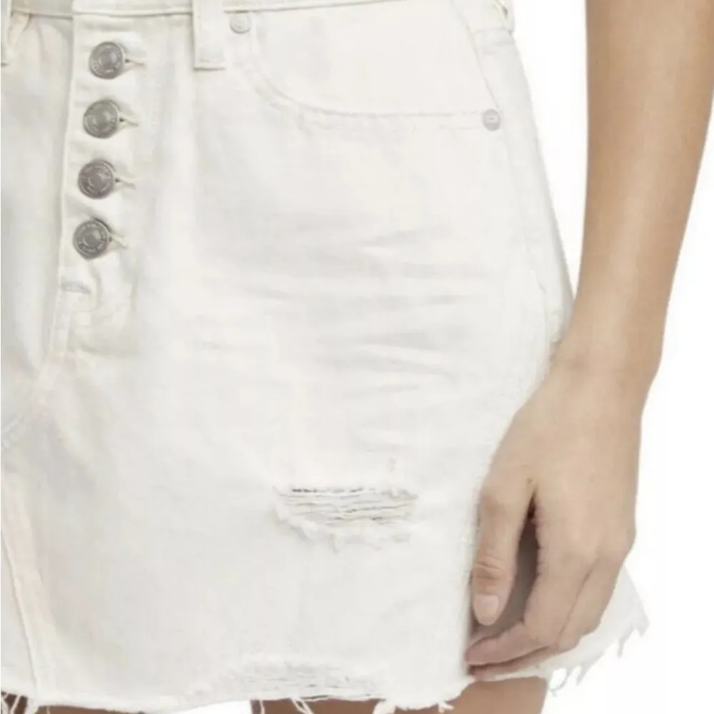 We The Free Women's Khaki Denim Mini Skirt Size 30 Casual Distressed Frayed Hem - Image 7