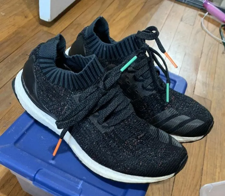 Adidas Ultraboosts - Image 3