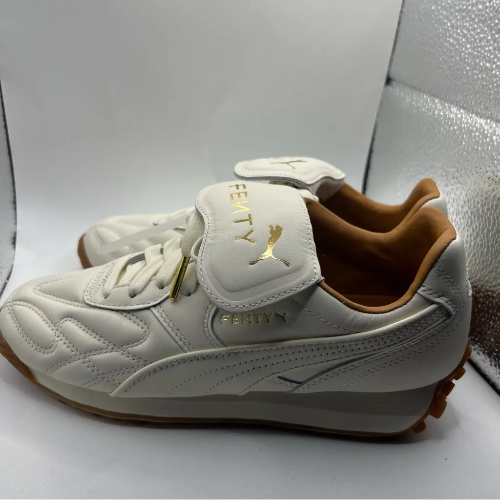 Puma Fenty Men's White and Tan Shoes sz 7 - Image 5