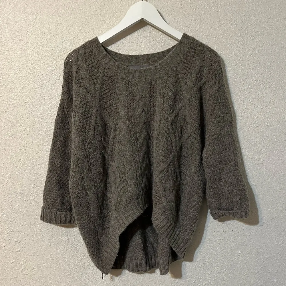 360 Sweater Cable Knit Side - Image 13
