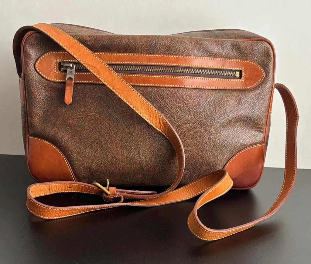 ETRO Red Paisley Crossbody Messenger Shoulder Bag Leather Coated Canvas ITALY Brown - Image 1