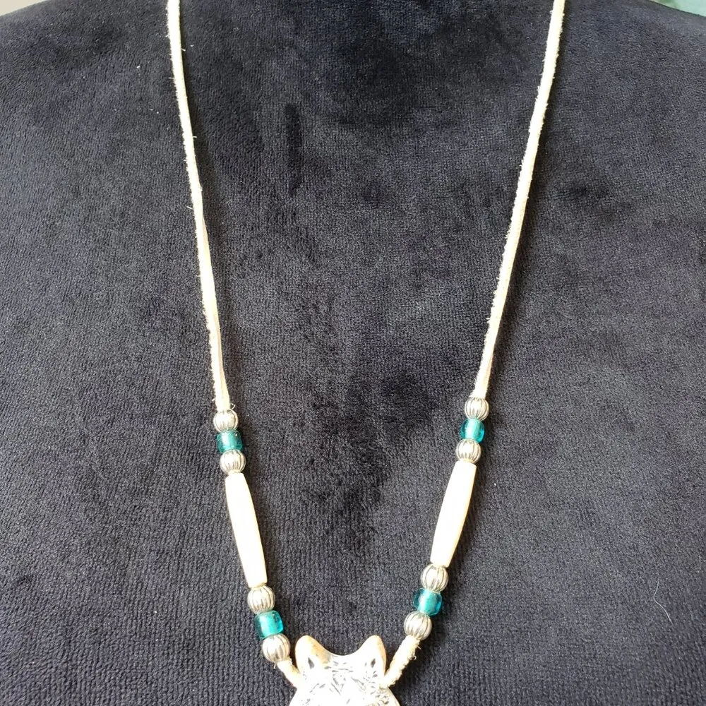 Womens Fashion Multicolor Wolf Face Pendant Crystal Beaded Necklace Jewelry Blue - Image 2