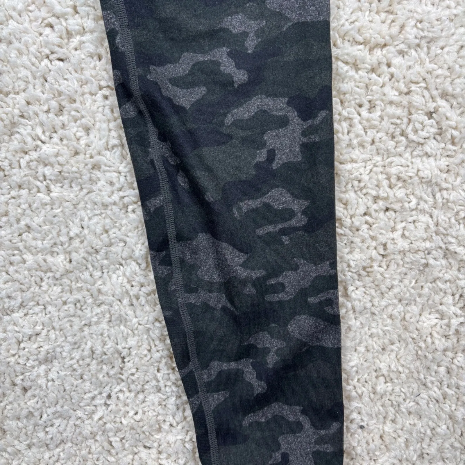 Fabletics PowerHold Camo Leggings High Waisted Athleisure Womens Size S - Image 2