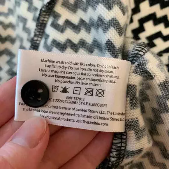 The Limited Cardigan Womens Size XL Black White‎ Duster Wrap Front Chevron Print - Image 6