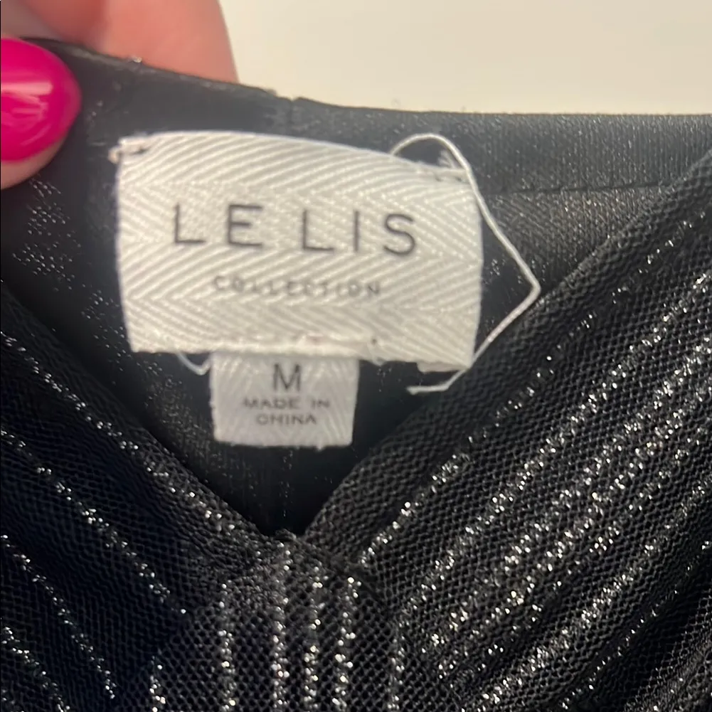 Le Lis Black Ribbed Sleeveless Bodysuit - Image 3