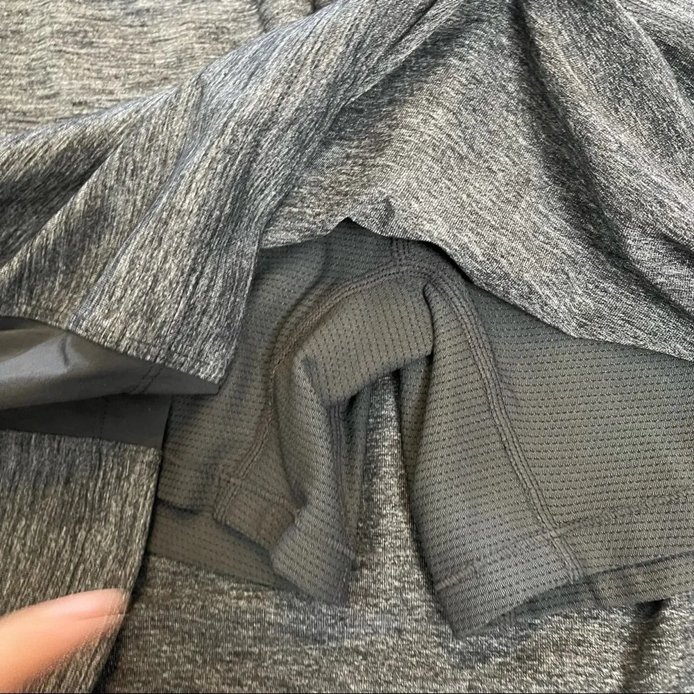 Athleta excursion skort skirt with‎ pockets size small - Image 6