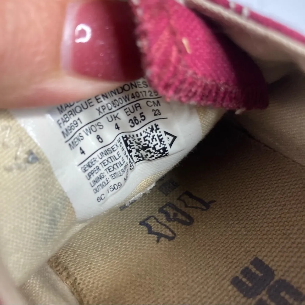 Maroon‎ converse sneakers unisex sizing - Image 4