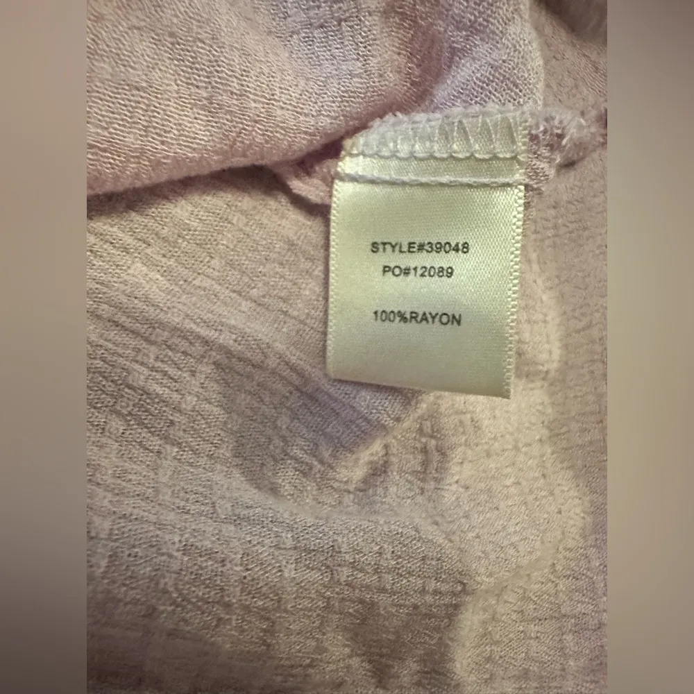 Skies are blue lilac sleeveless blouse size M - Image 6