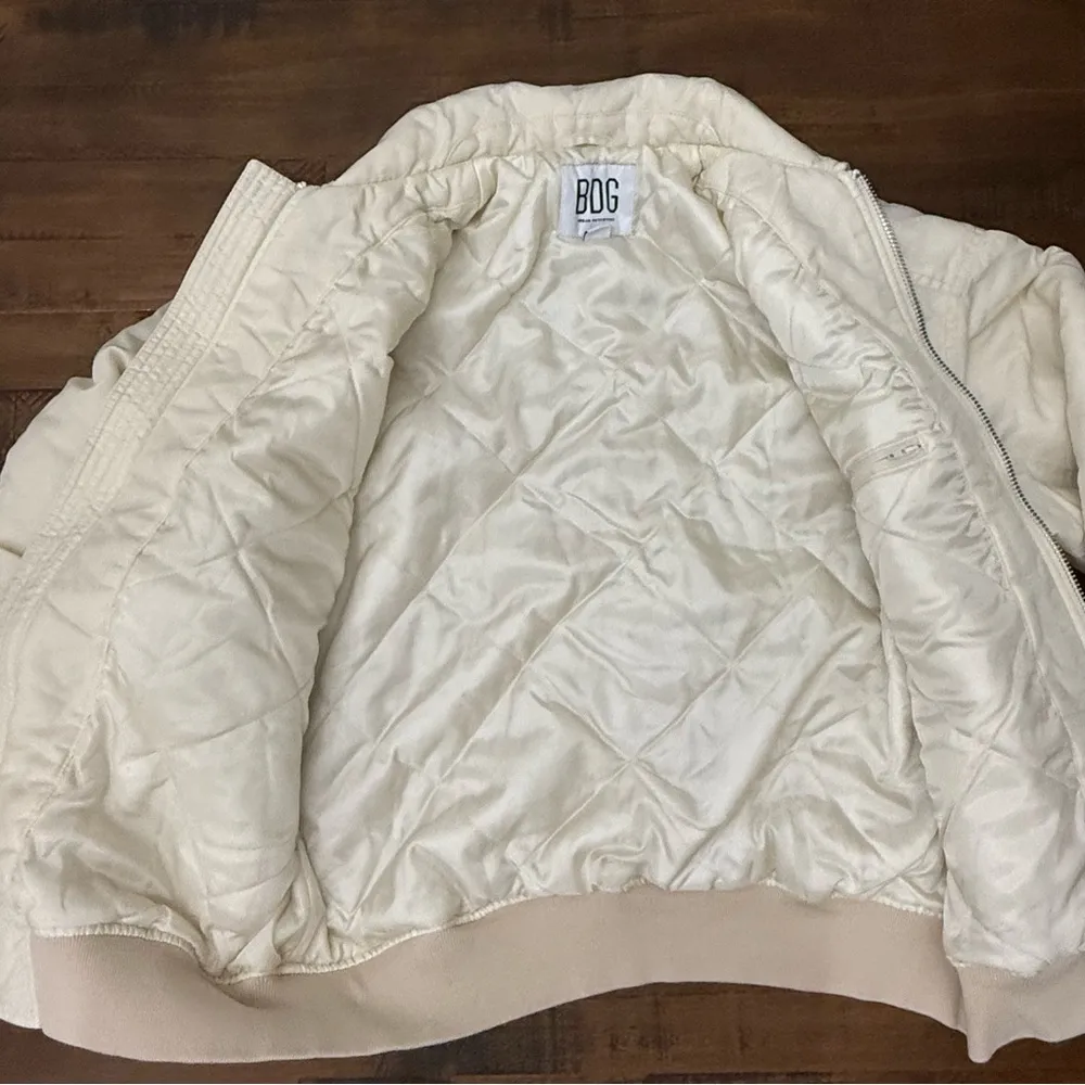 BDG Women’s Varsity Jacket Ivory With Brown Embroidered Emblem Size XS - Image 9