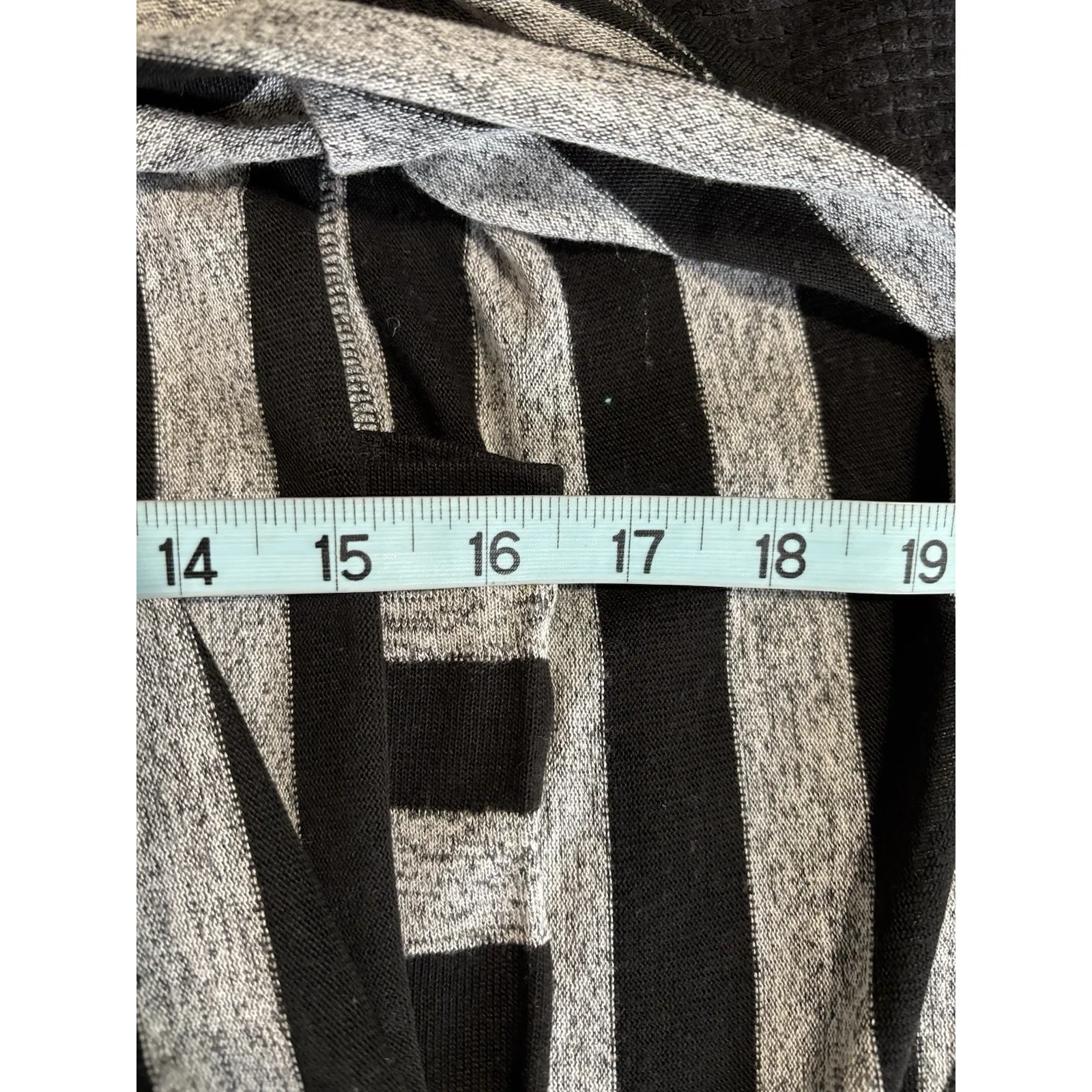 B. Wear Striped Flutter Short Sleeve‎ Round Neck Top Size M Gathering Band Waist - Image 5