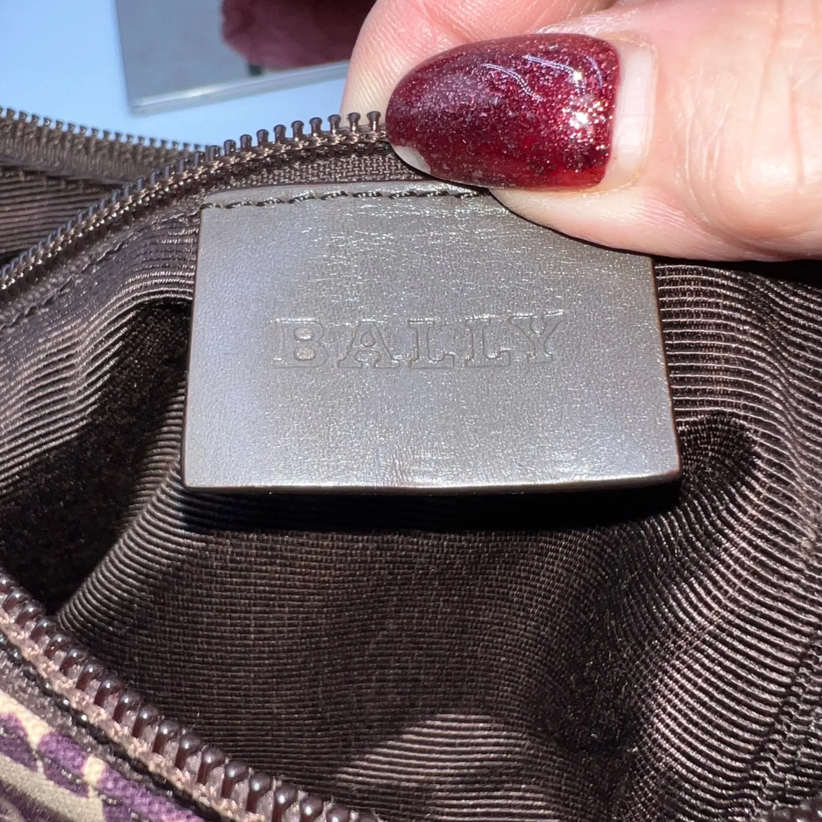 Bally Vintage Monogram Shoulder Bag Y2K Designer Purse Italian Leather Tan - Image 6