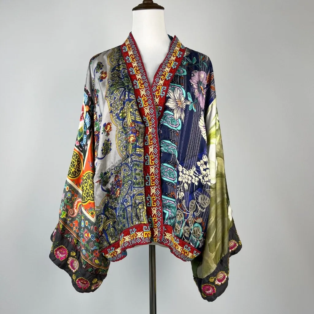 Johnny Was $650 NWOT  Reversible Embroidered Silk Kimono Jacket Multi Size M - Image 4
