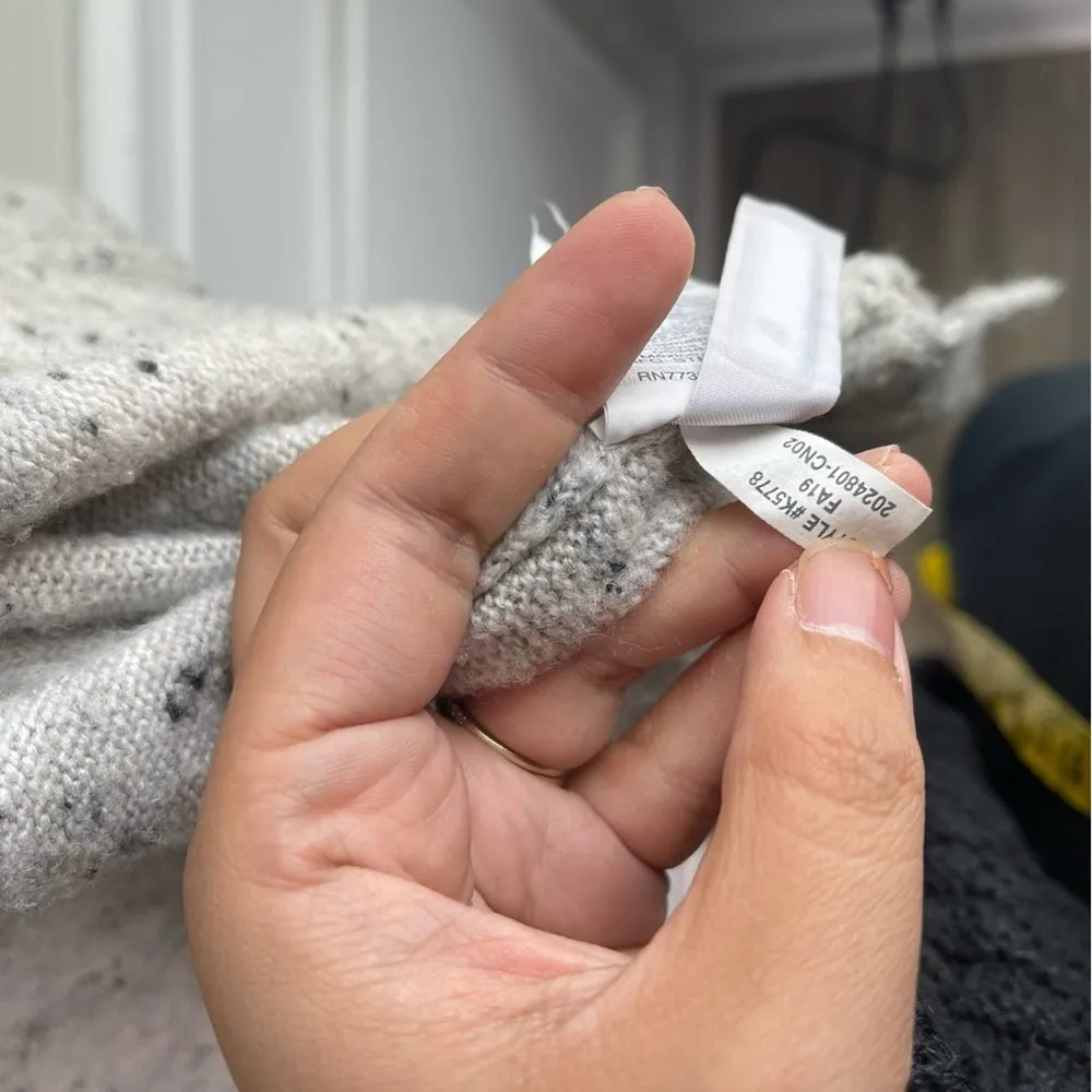 Madewell Donegal Kent sweater‎ cardigan coziest yarn size small wool blend - Image 3