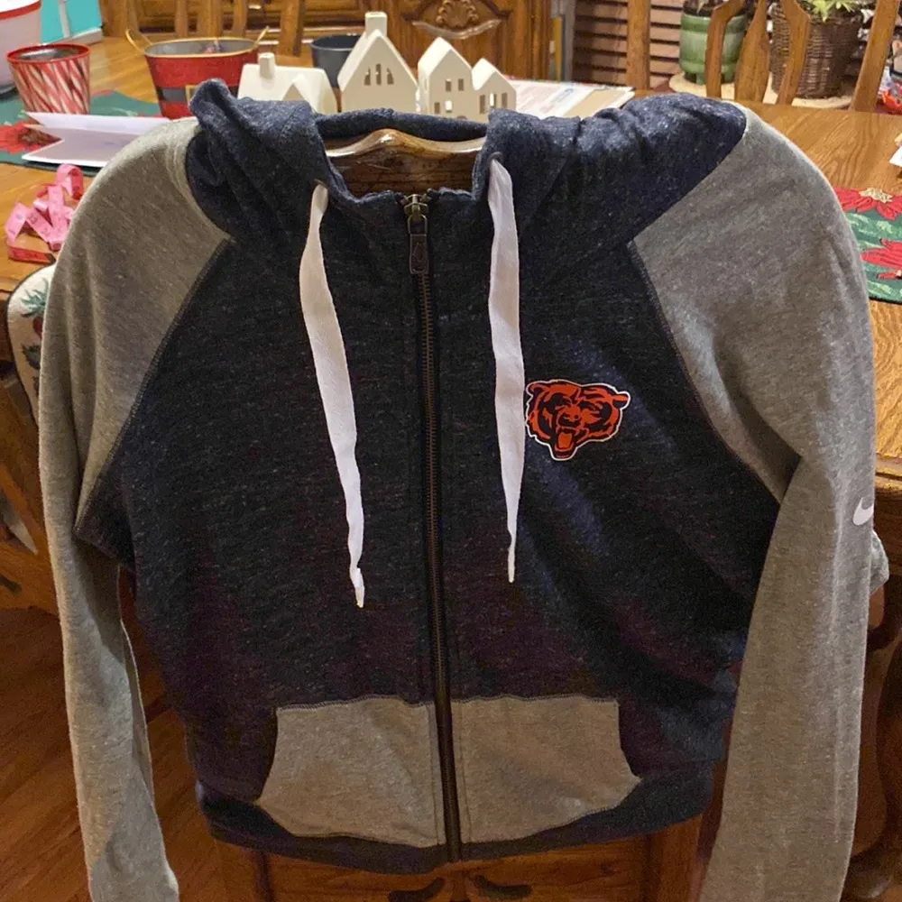 Chicago Bears Zip Up Hoodie - Image 5