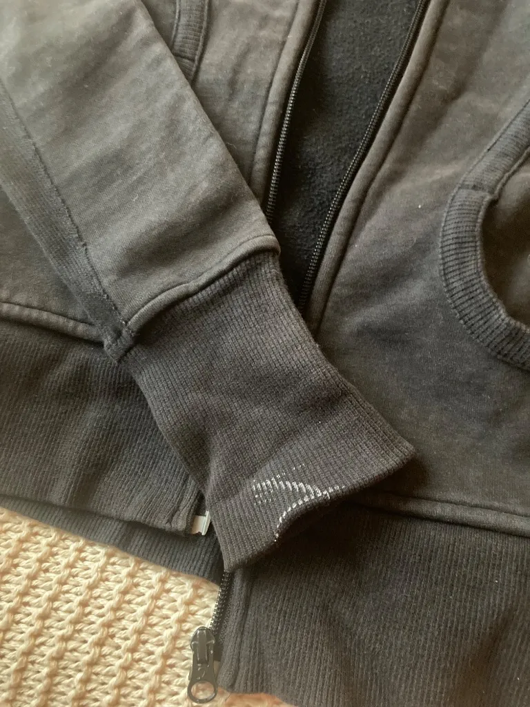 Lululemon Scuba Hoodie - Image 3