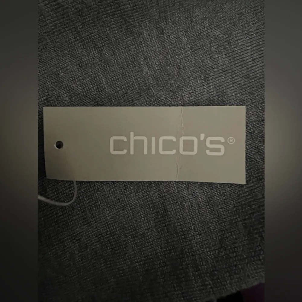  | ladies scoop neck sweater. Size: Chicos 2/L - Image 7