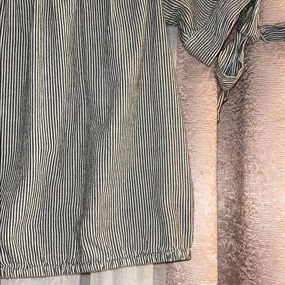 Kendall & Kylie Size XS Striped Boho Top - Image 5