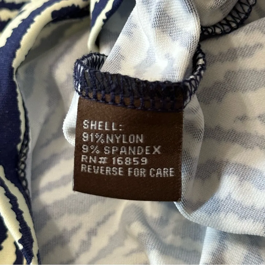 J. McLaughlin Women’s Size M Blue White Zebra Striped Catalina Shirt Top - Image 5