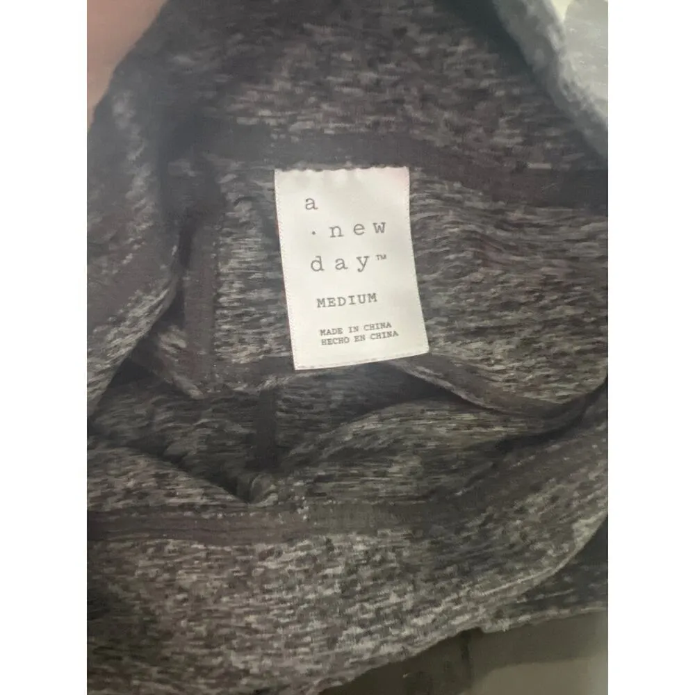 A New Day Womens Heather Gray Active Leggings Size Medium Pockets‎ Workout - Image 3