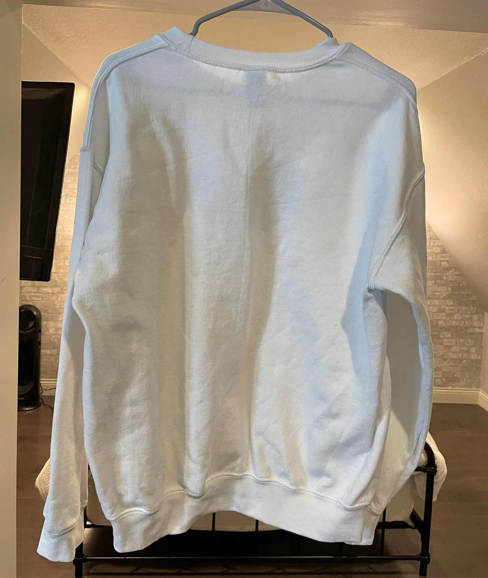 Nike White Crewneck Sweatshirt - Image 2